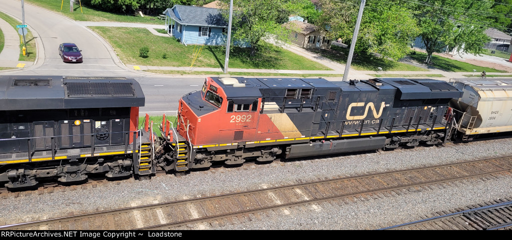 CN 2992